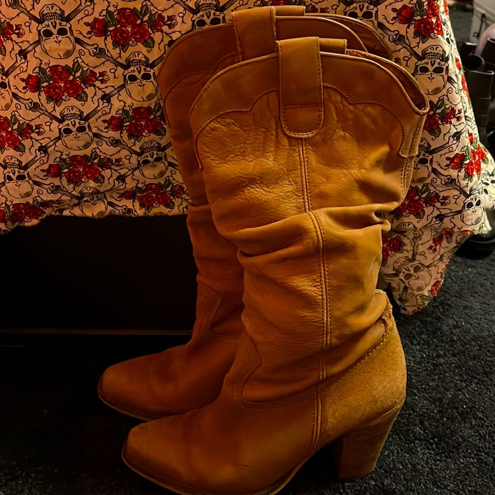 Steve Madden Tan Leather Cowboy Boot S 8
